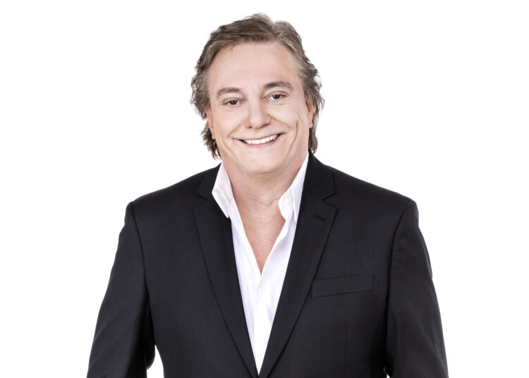 Com hits que conectam várias gerações, Fábio Jr. vai levar romantismo ao Verão Maior