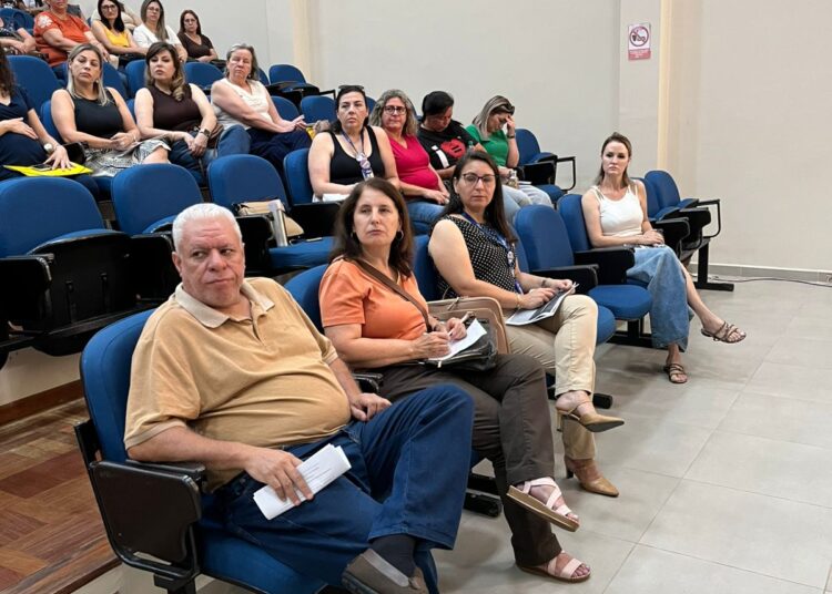 Prefeitura promove orientação jurídica sobre prevenção ao assédio moral e sexual no trabalho para servidores