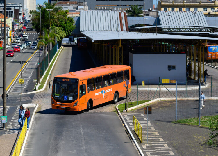 Com ‘Super Articulados’, Prefeitura altera pontos de parada no Terminal Central