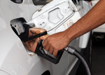 Operação do Ipem reprova 28 bombas de combustíveis no Litoral