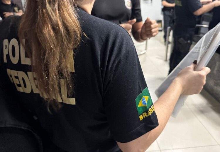 PF cumpre 10 mandados de busca e apreensão contra fraudes bancárias na Bahia