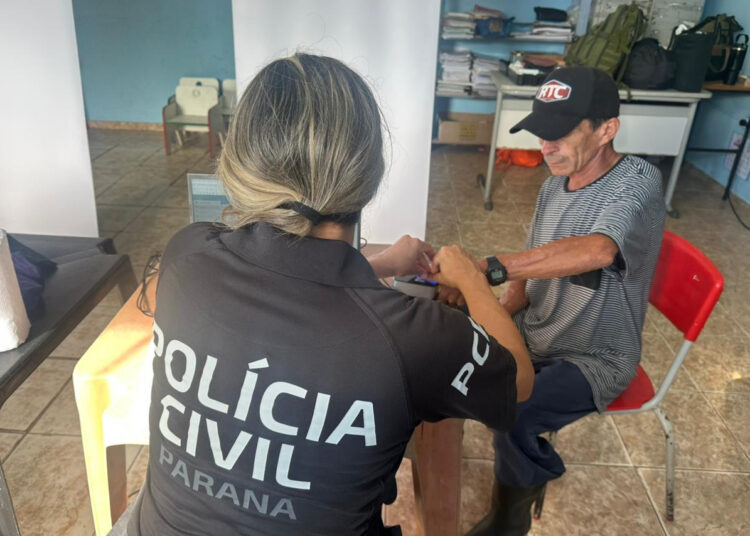 Mulher Segura: forças estaduais promovem ações com moradores de Guaraqueçaba