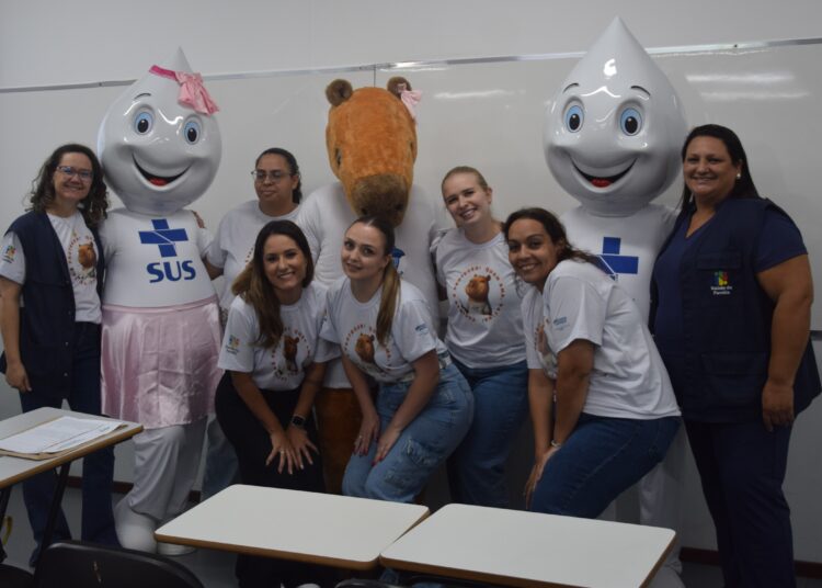 Prefeitura reúne profissionais que atuam na vacinação em Unidades de Saúde